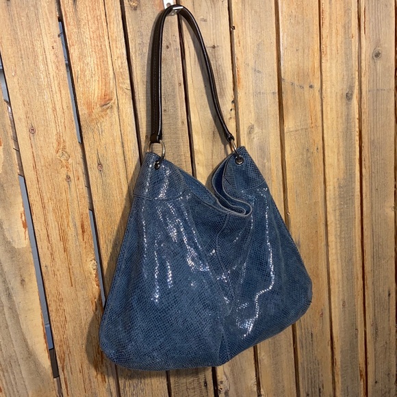 Banana Republic Snake Skin Patterned Slouchy - Picture 3 of 9